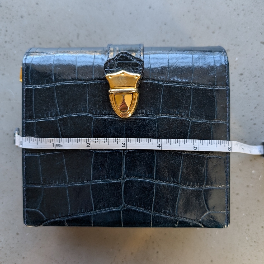 Vintage Croc-Embossed Box Bag - Picture 13 of 15